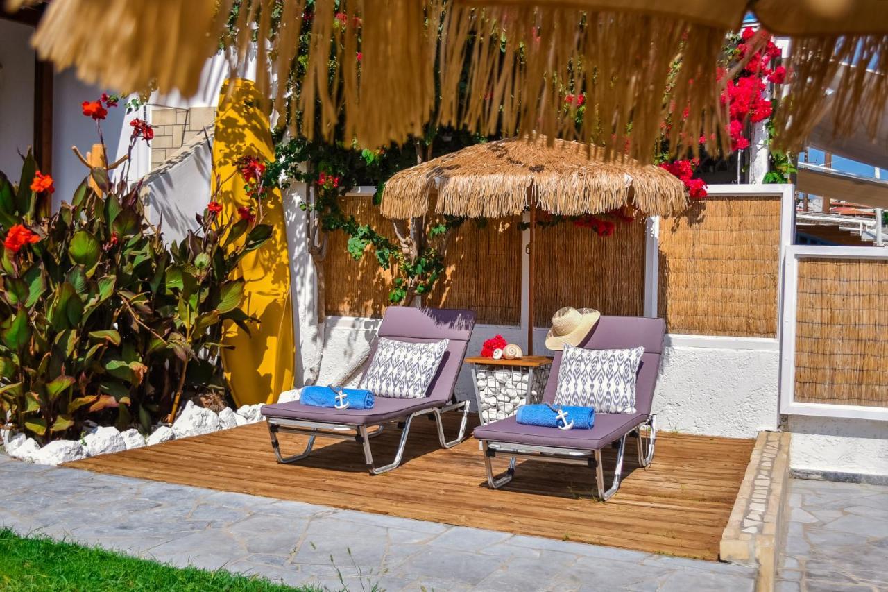 Laia Seafront Luxury Apartments Agia Pelagia Екстериор снимка