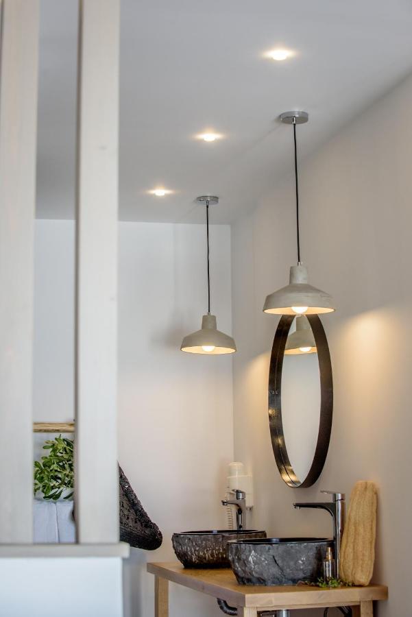 Laia Seafront Luxury Apartments Agia Pelagia Екстериор снимка